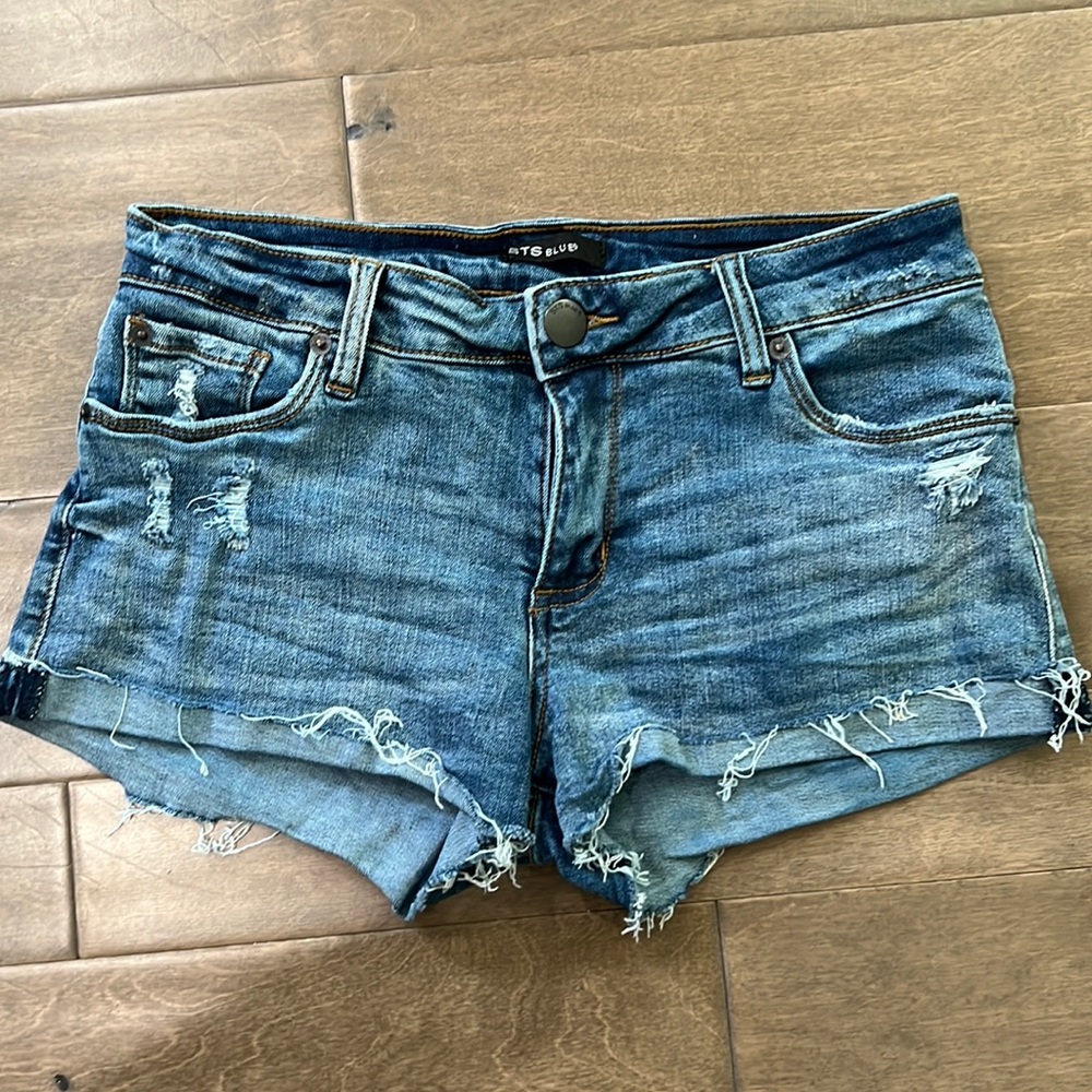 STS Jean shorts